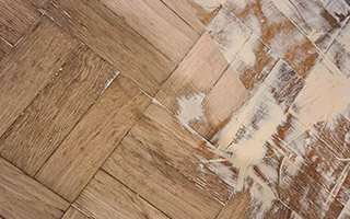 How to Prevent Hardwood Floor Gaps?