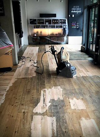 Wood Floor Applying Stain With Buffer